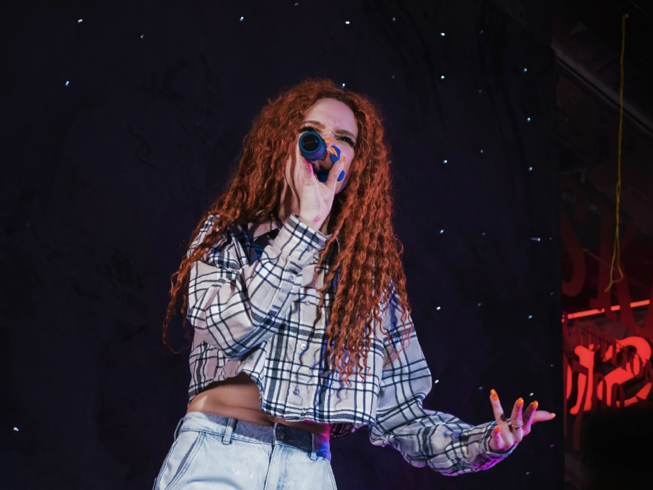 Лена Заяц